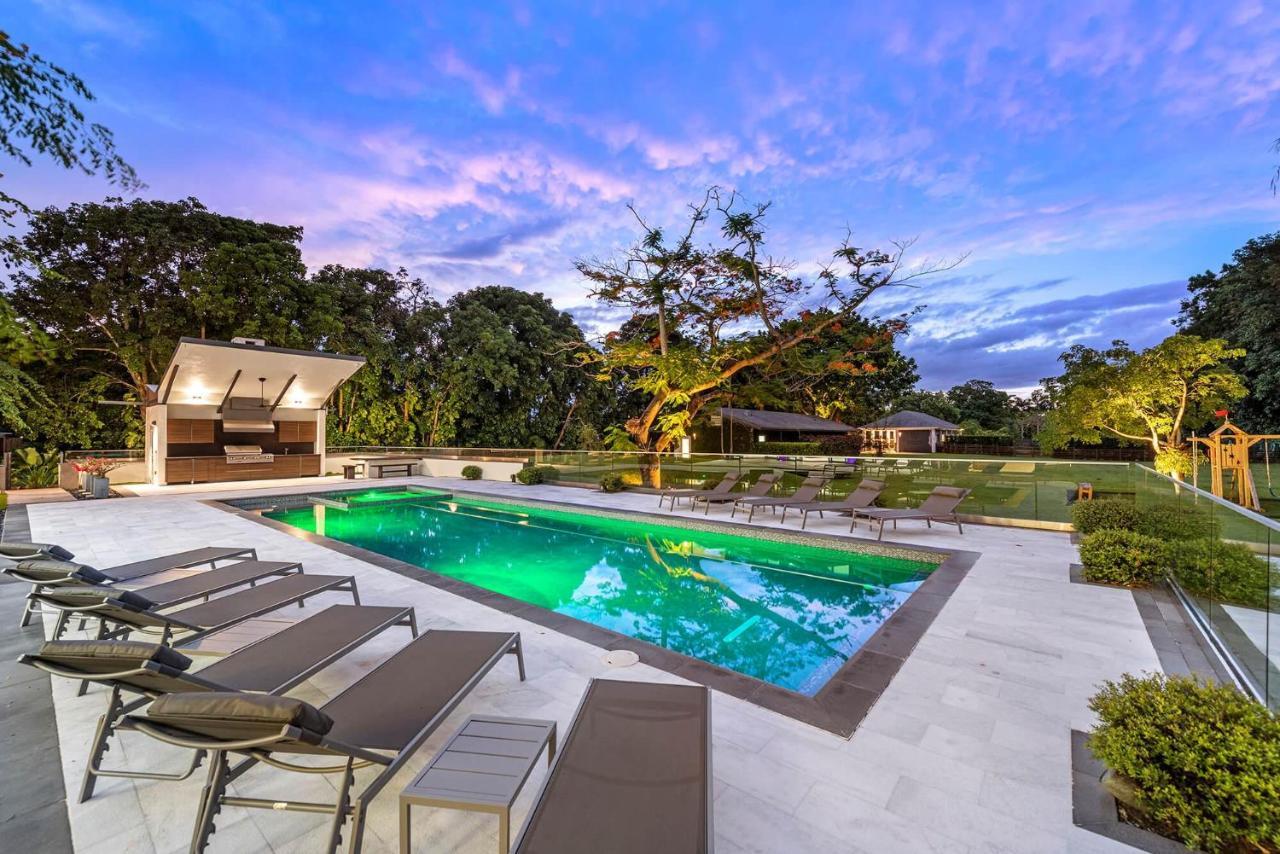 Modani Estate Miami Luaran gambar